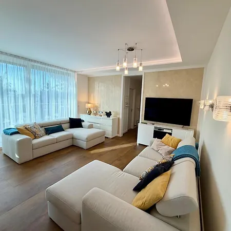 Apartman Balaton Skyline Penthouse - Jacuzzi - & *