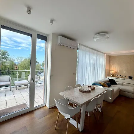 Balaton Skyline Penthouse - Jacuzzi - & * Шиофок