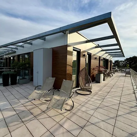 Balaton Skyline Penthouse - Jacuzzi - & * Шиофок