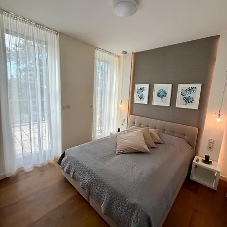 Balaton Skyline Penthouse - Jacuzzi - & * Шиофок