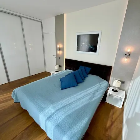 Balaton Skyline Penthouse - Jacuzzi - & * Шиофок