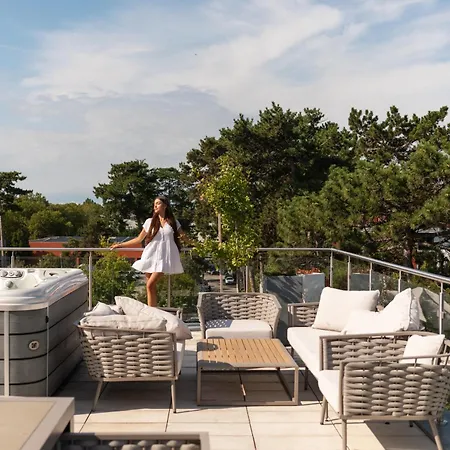Balaton Skyline Penthouse - Jacuzzi - & Apartman Siófok