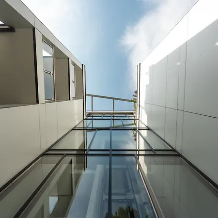Balaton Skyline Penthouse - Jacuzzi - &