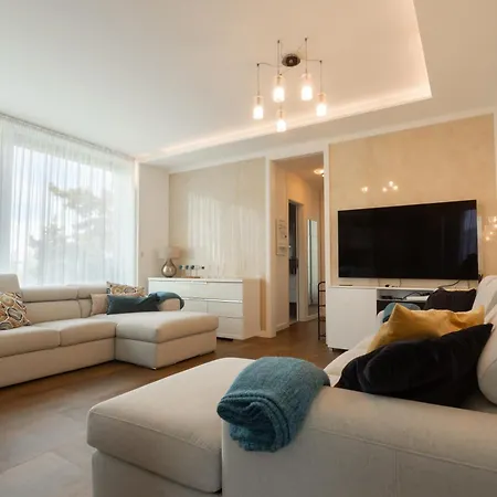 Apartman Balaton Skyline Penthouse - Jacuzzi - & *