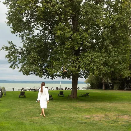 Balaton Skyline Penthouse - Jacuzzi - & Apartman *